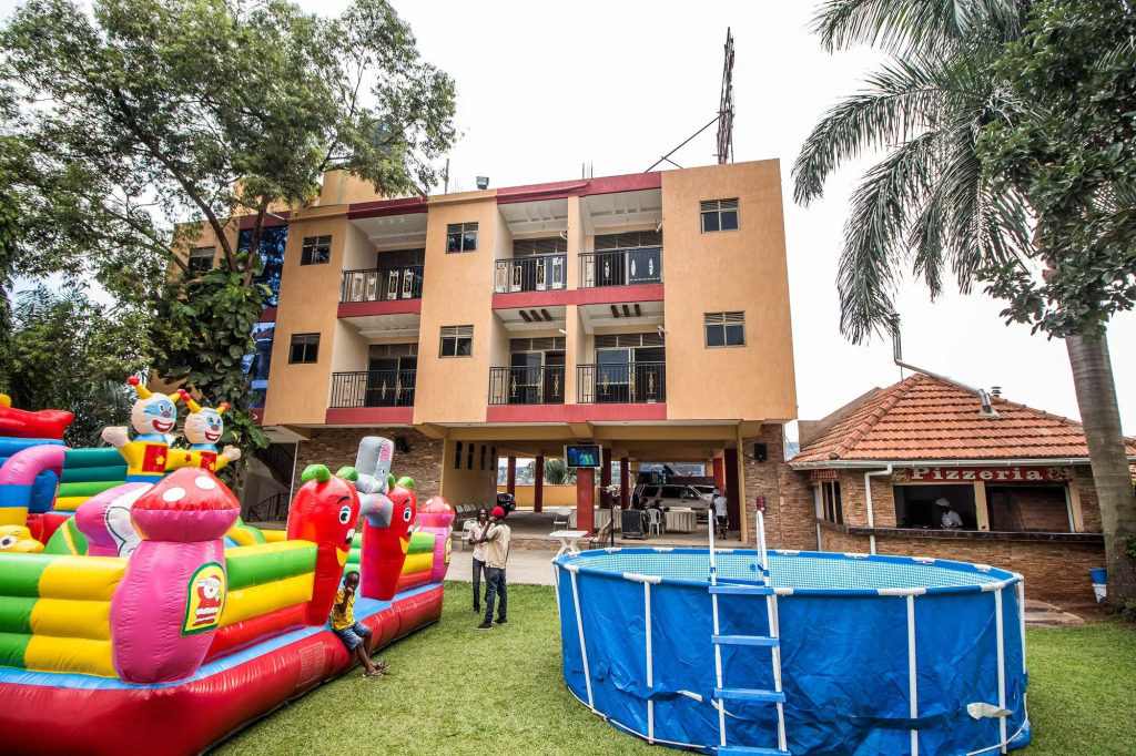 Sir Jose Hotel