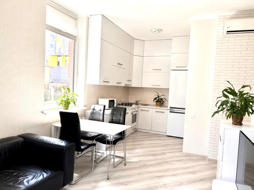 VIP Apartment in a new building in the center
