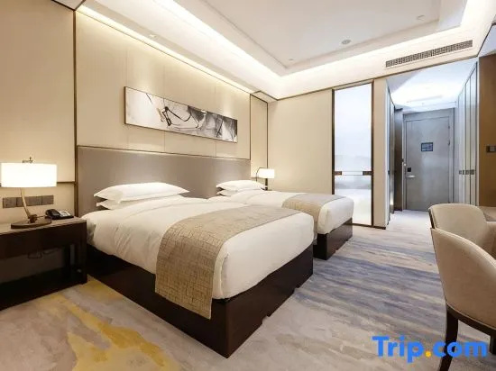 Ptossom Hotel	