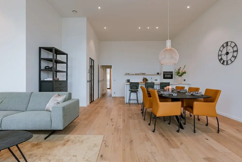 Serene Dikefront Apartment With en Suite Bedrooms and Stunning Views