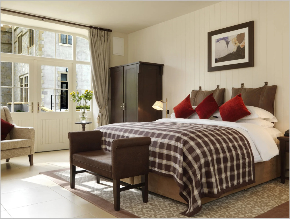 Lough Eske Castle