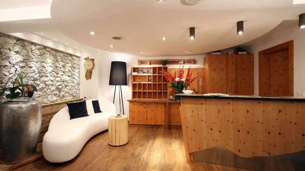 LARET private Boutique Hotel