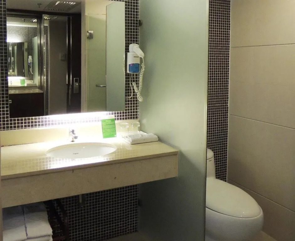 Zhuhai Xiangjiang Hotel