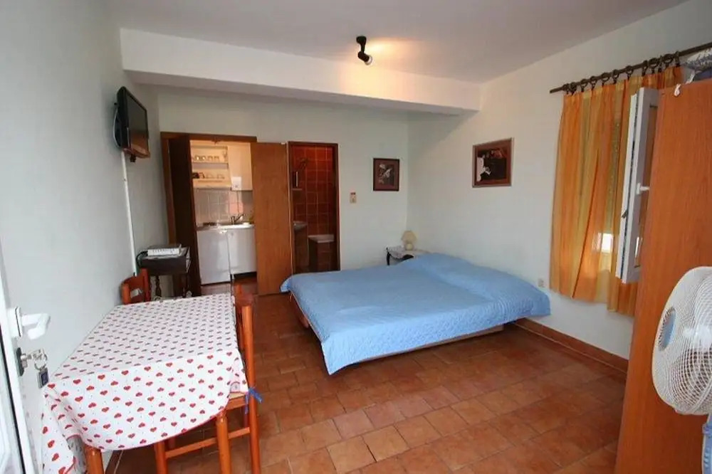 Studio in Mastrinka, With Wonderful sea View, Enclosed Garden and Wifi
