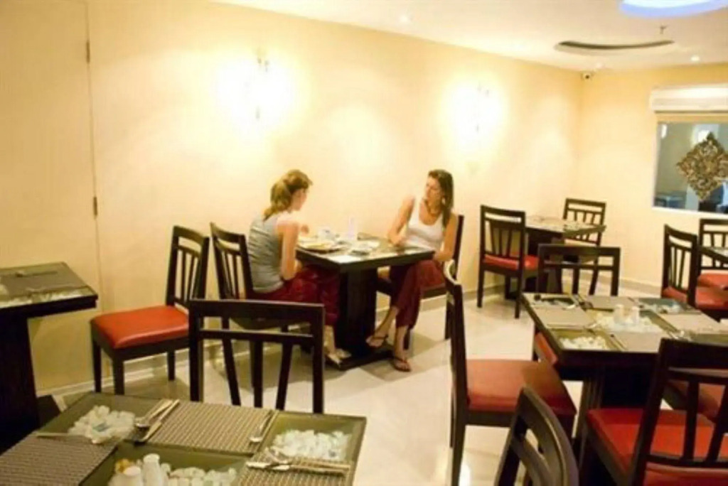 Silver Mounts Hotel