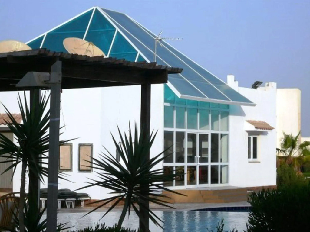 Logaina Sharm Resort