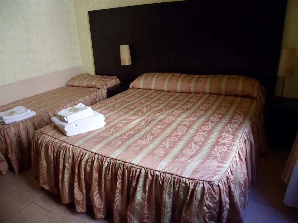 innstation guesthouse
