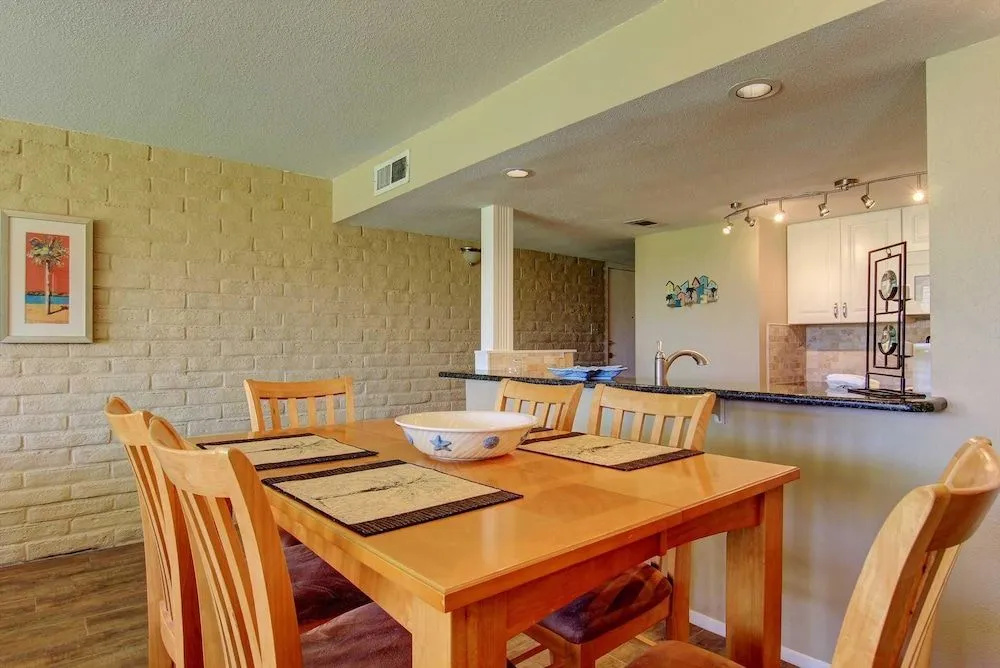 Sea Escape - 2 Br Condo