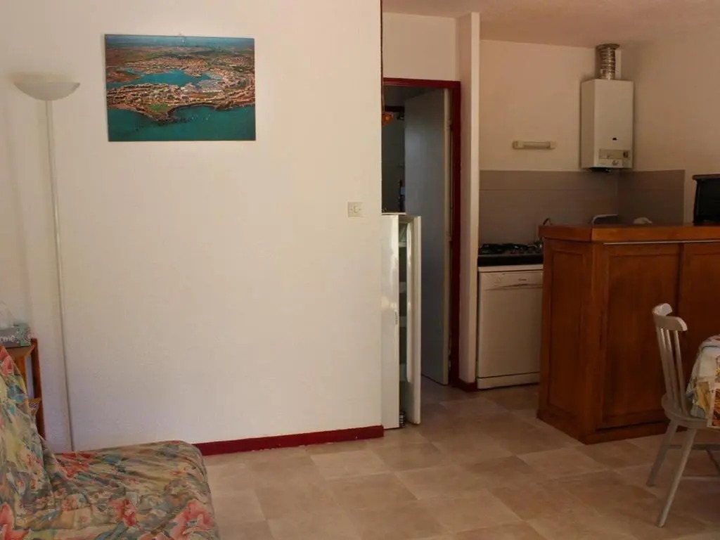 Villa mitoyenne charmante avec piscine, 6 pers., parking privatif - FR-1-607-27