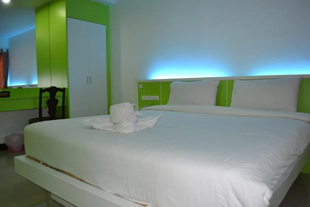 Romantic Hotel