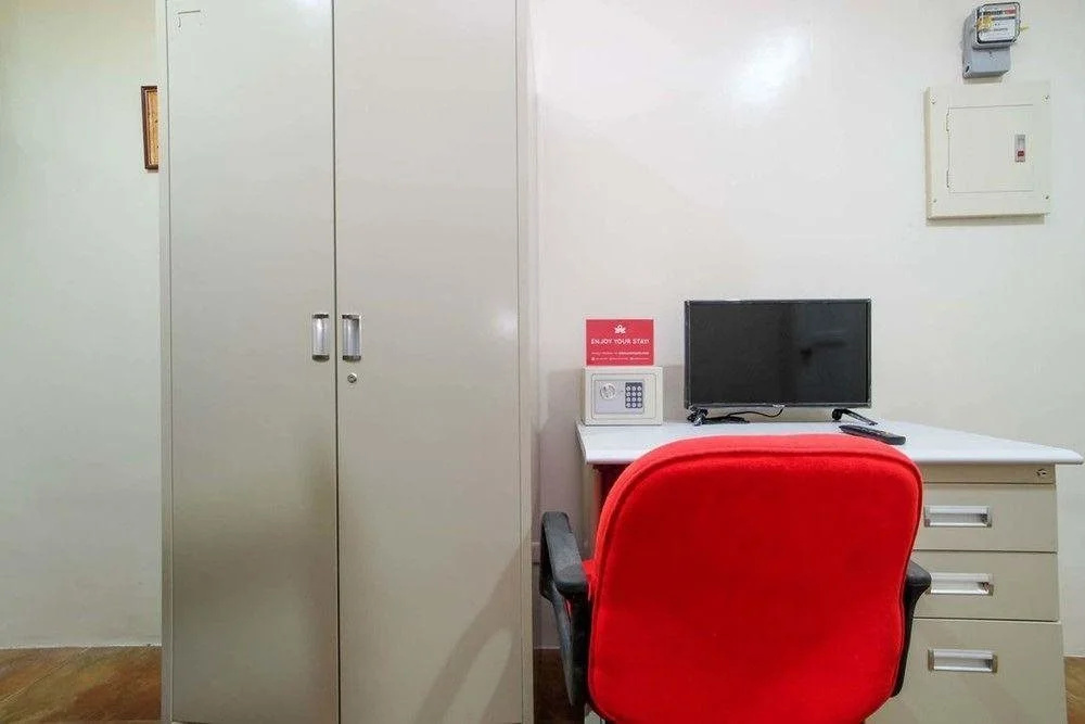 ZEN Rooms Basic 18 Main Street Cebu