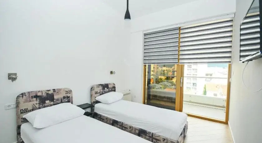 Sea Breeze Lux Apartments