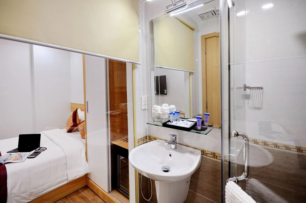 Diamond Blue Hotel NT - by BAY LUXURY
