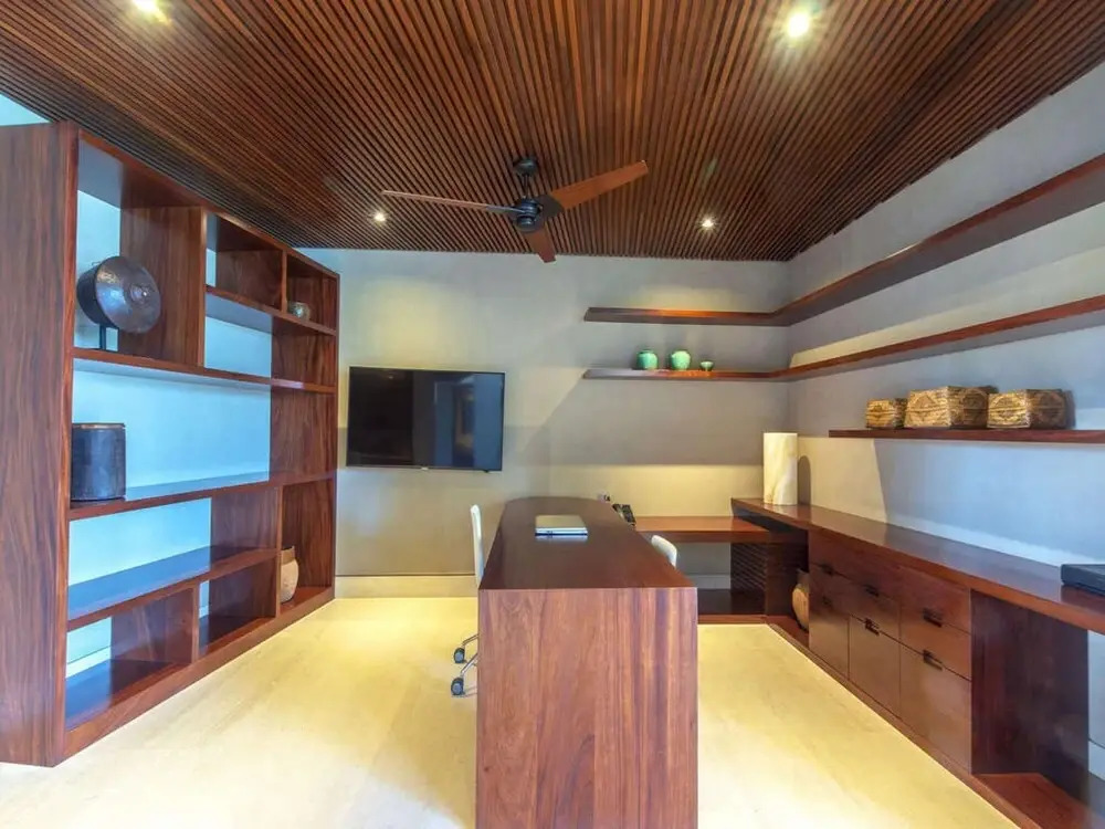 Sunny Vacation Villa 12