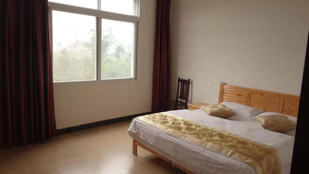 Emeishan Jintong Inn