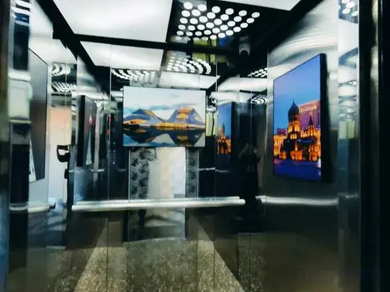 Huayi Hotel (Harbin CapitaLand Airport Bus Station)