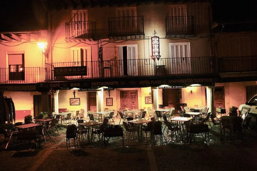 Hotel plaza