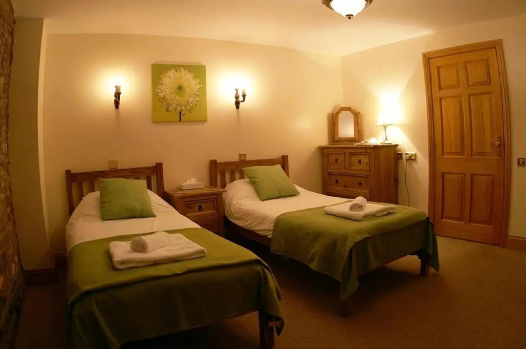 The George Hotel