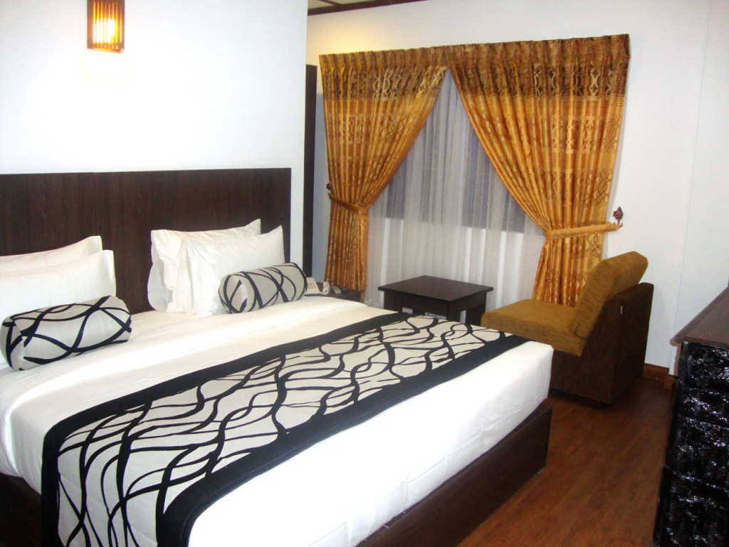 NAT CITY Hotel