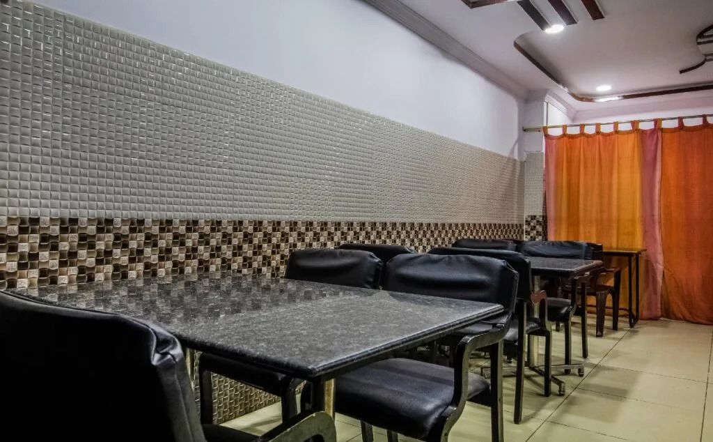 Hotel O Grand Brundavan