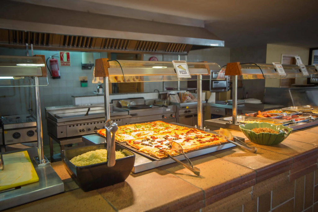 Hotel Club Cala Romani