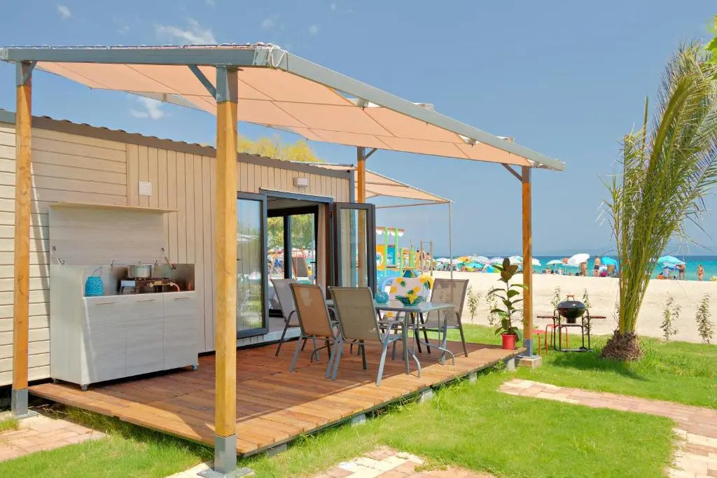 Armenistis Camping