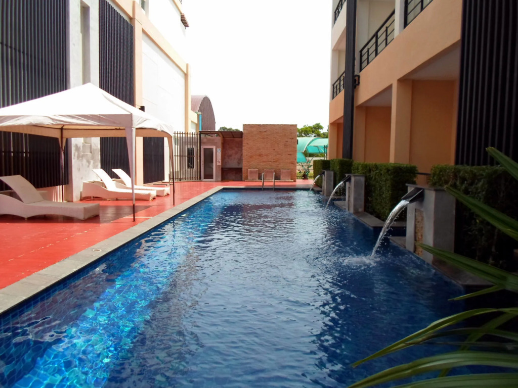 The O Valley Hotel