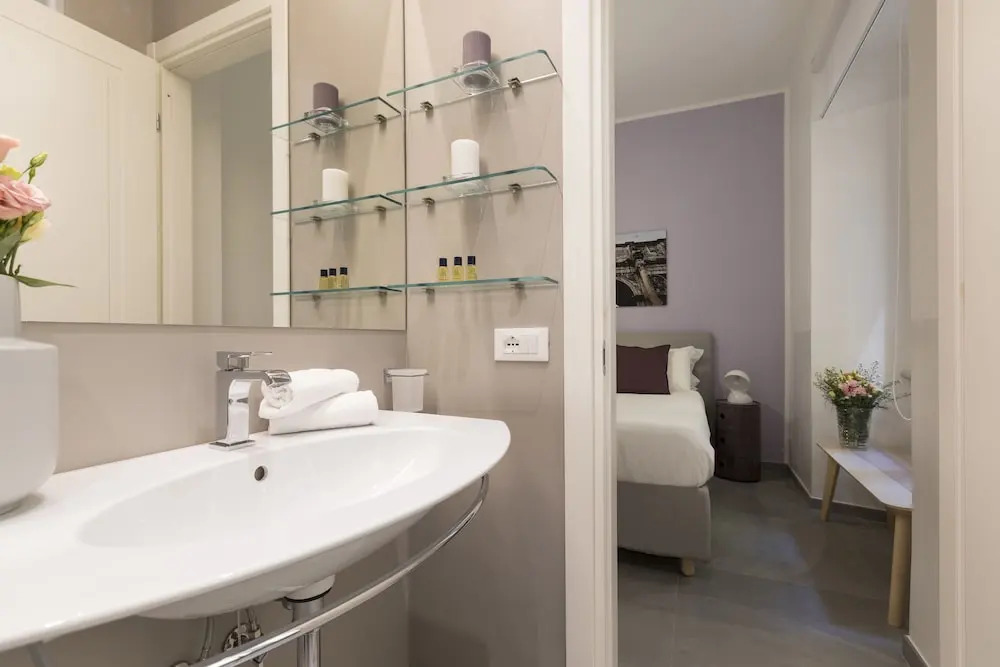 ROMAC Villa Borghese with 3 bedrooms near Via Veneto