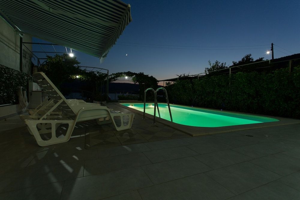 Villa Mami