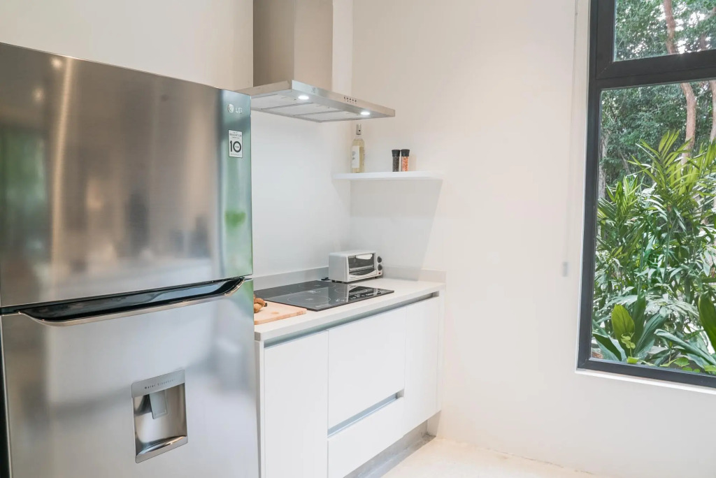 Modern & Stylish 1BR Apartment | La Veleta | Infinity Pool, Fitness Area & Rooftop Lounge