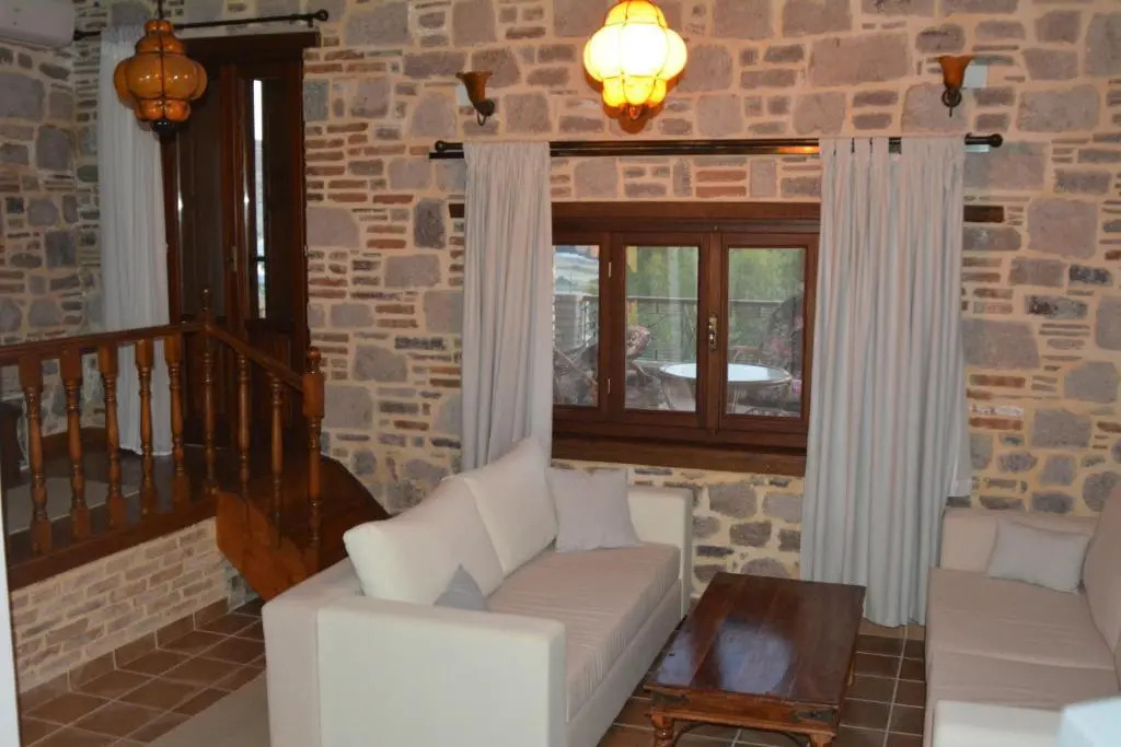 Lesvos Tower House Komninos
