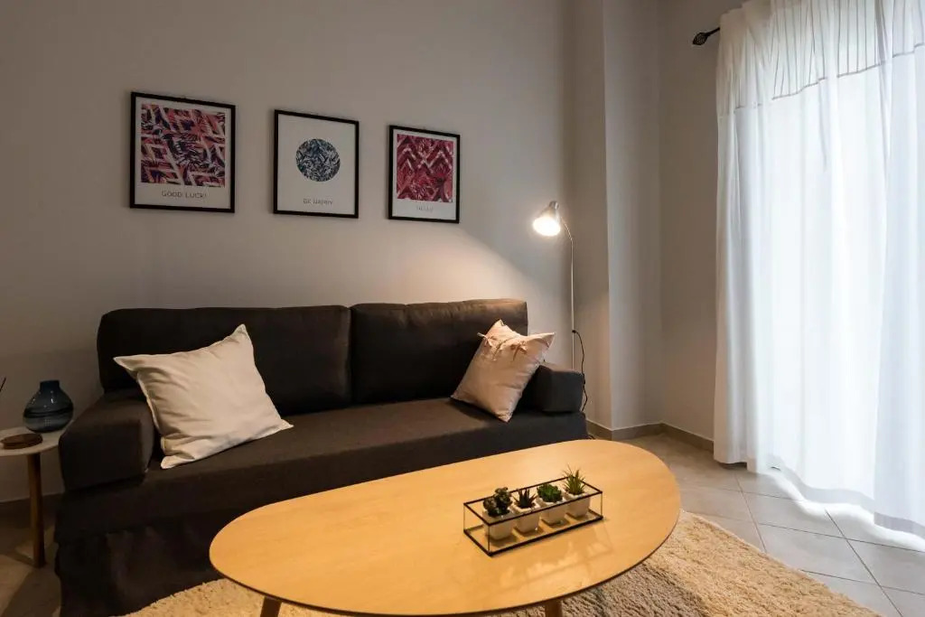 Avra Apartment