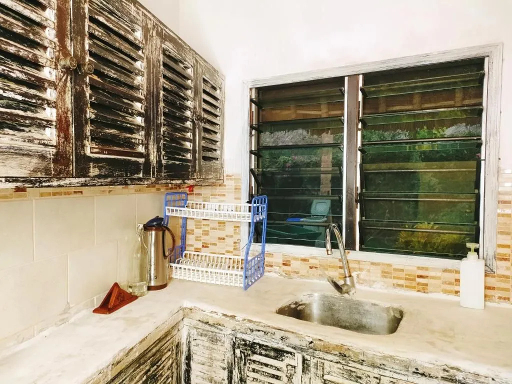 Upani in Diani complimentary cook for villas only, room service for deluxe suites