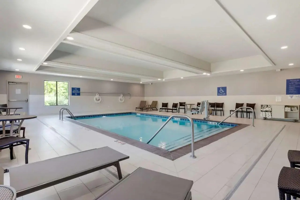 Holiday Inn Express & Suites Choctaw - Oklahoma City East by IHG