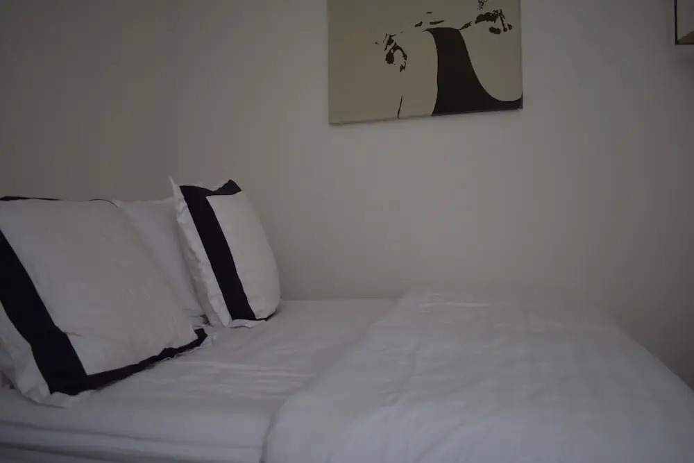 1 Bedroom in Bonne Nouvelle