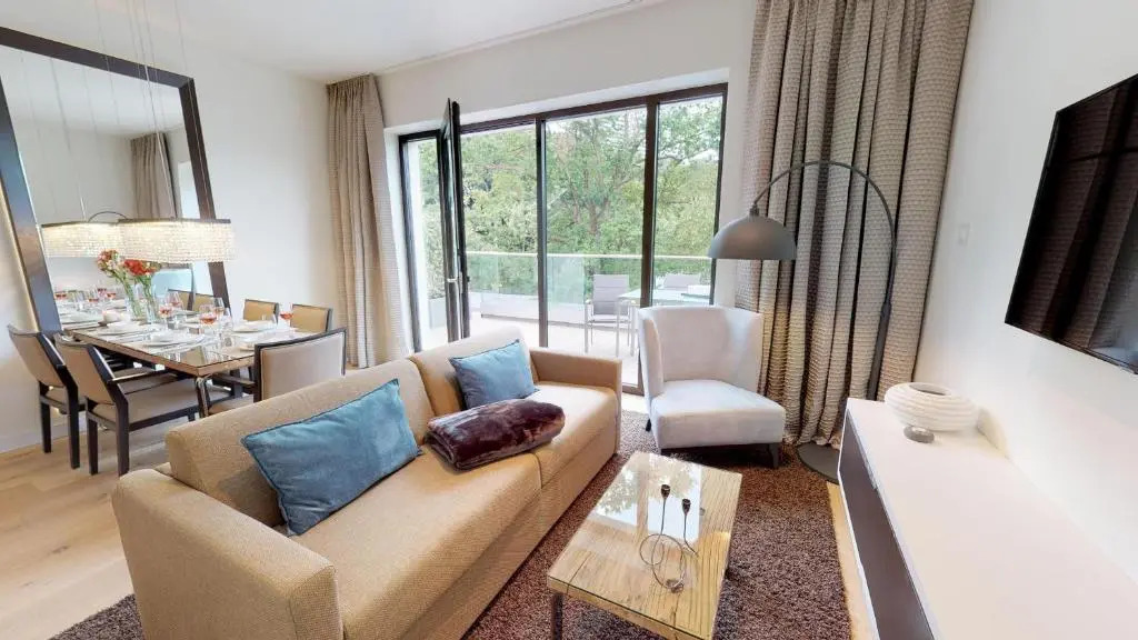 White Pearl Apartment 4.20
