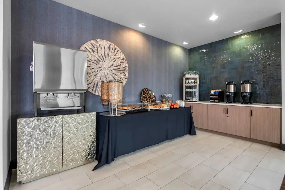 Wyndham Bloomington - Mall of America
