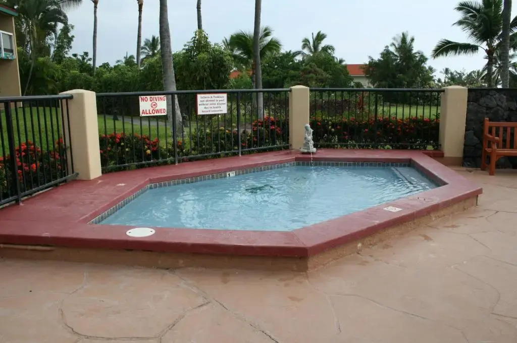 Spacious 1 BR/1 BA Keauhou Gardens condo at Kona Coast Resort