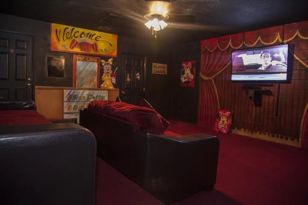 Minnie's Movie House