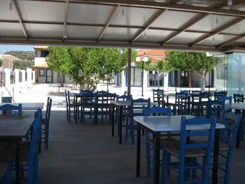 Maravelias House