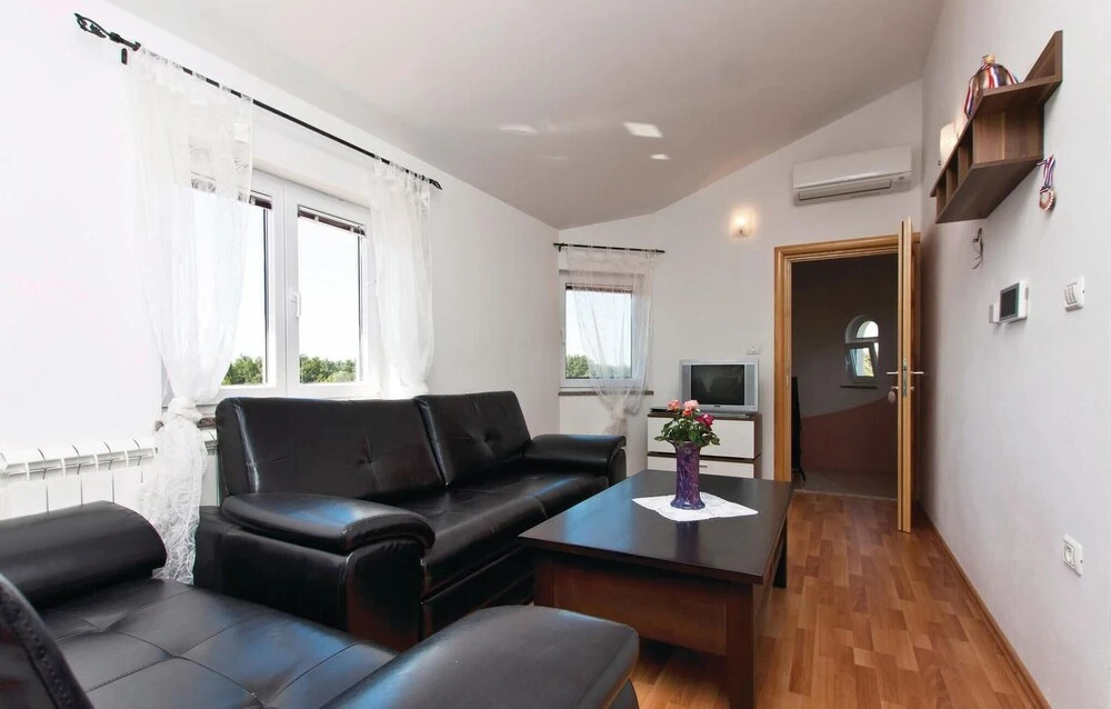 Lovely Home In Pula With Sauna