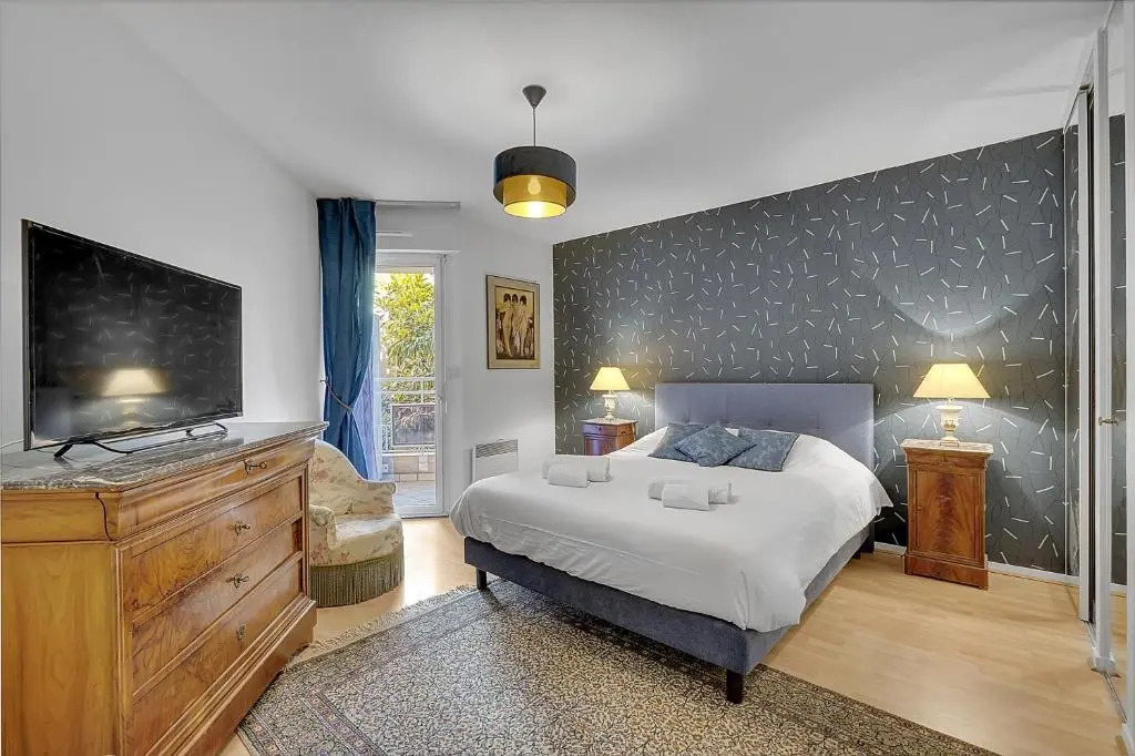 LES JARDINS DE L'OLYMPE - Appartement lumineux de 137m2