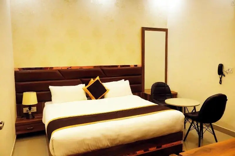 Shree Jee Hotel