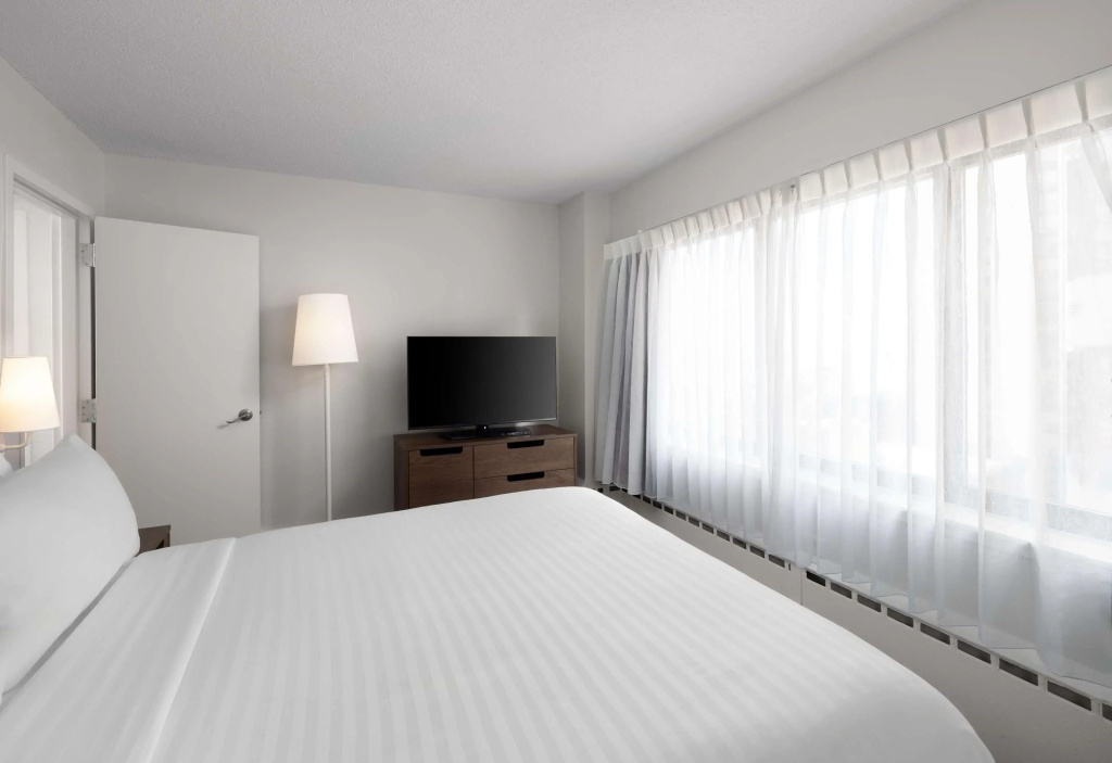 Sonesta ES Suites Chicago Downtown Magnificent Mile Medical
