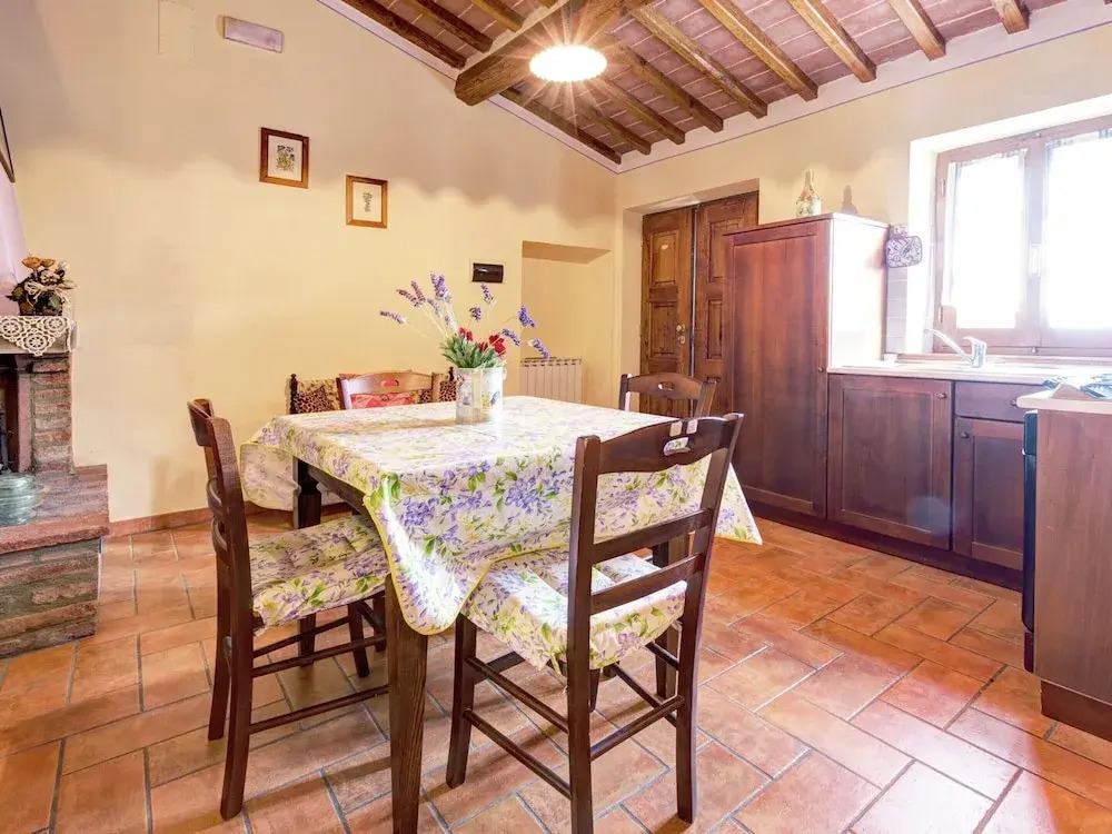 Tranquil Cortona Home