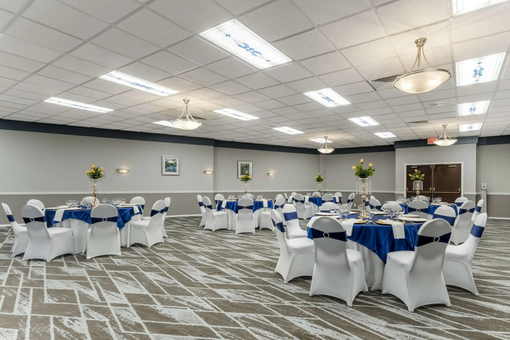Best Western Plus Grosvenor Airport Hotel