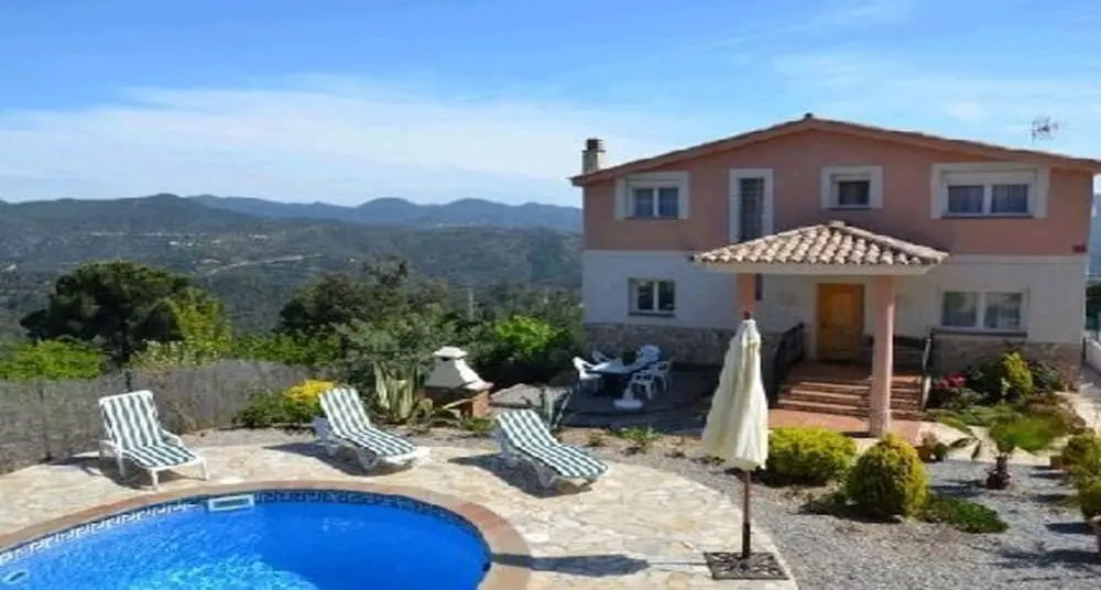 Villa in Lloret de Mar - 104022 by MO Rentals