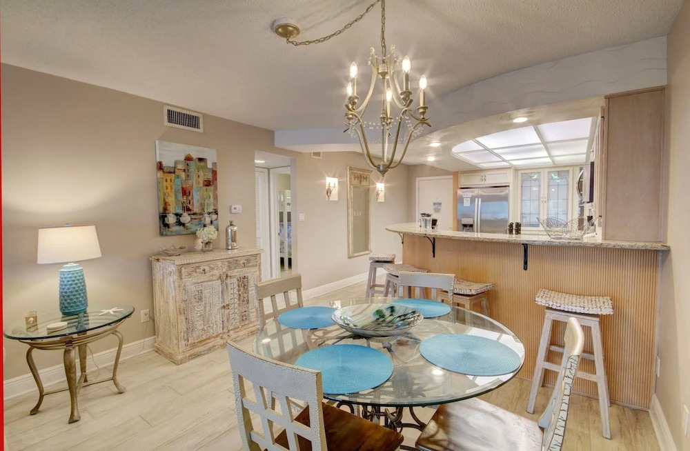 326 El Matador 2 Bedroom Condo by RedAwning