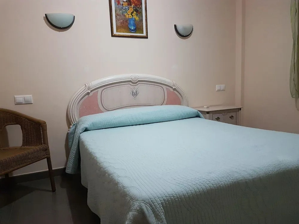 LA COCHERA