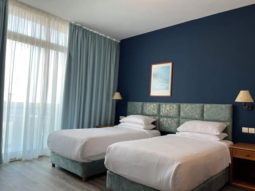 El Sheikh Suites Hotel